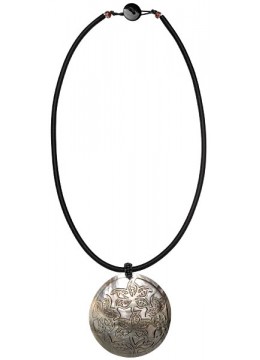 wholesale Bali Seashell Resin Pendant Sliding Necklace  Wholesaler, Necklaces