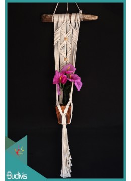 wholesale Best Seller Rope Handwoven Hanging Macrame Pot Planter With Drift Wood, Home Decoration