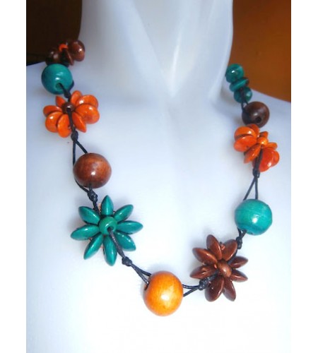 Wood Flower Necklace
