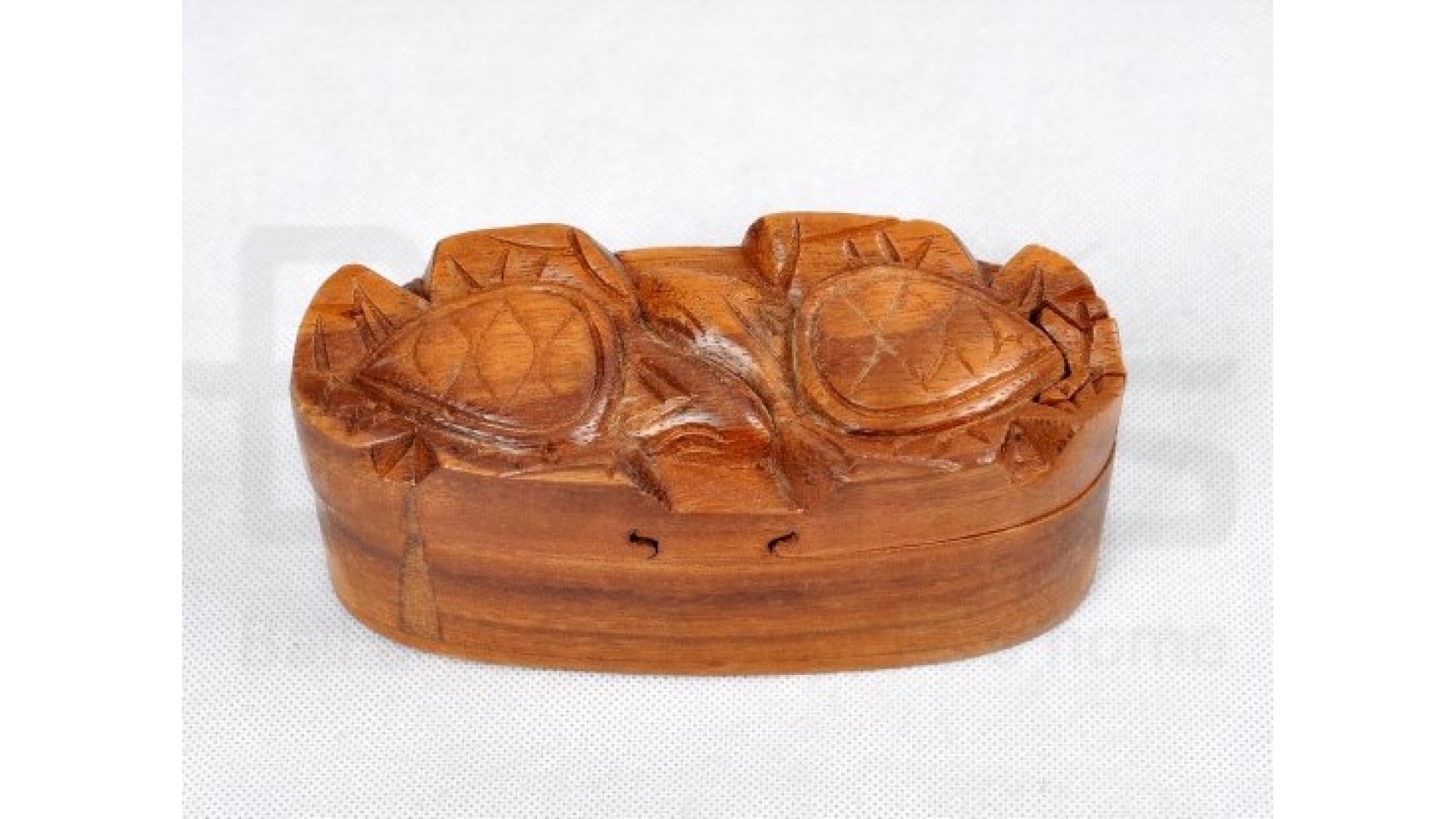 https://www.budivis.com/image/cache/catalog/A%20Blog/A%20blog%20pic/handcraft-turtle-jewelry-box-home-decoration-ornament-decoration-bv8490-900x900%20(2)-1920x1080.jpg