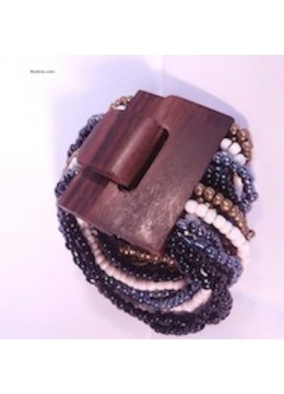 Beaded Bracelet Wood Buckle