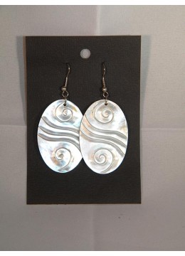 Shell Earring, Seashell Earring, Carved Mop Shell Earrings