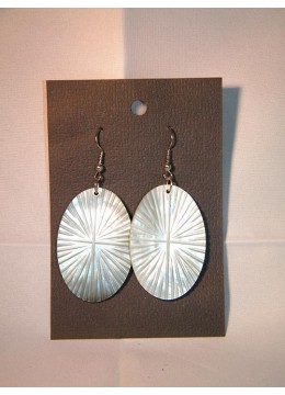 Shell Earring, Seashell Earring, Carved Mop Shell Earrings