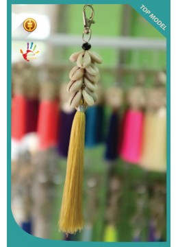 Top Quality Baby Shell Tassel Keychain