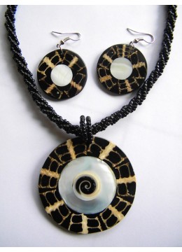 Necklace Pendant Set Latest