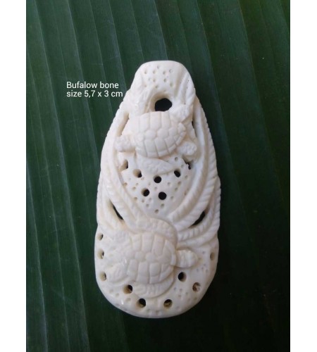 Best Selling Balinese Ox Bone Carved Pendant