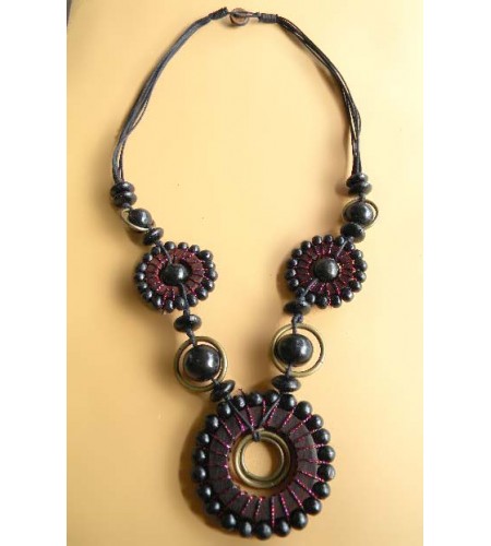 Natural Wood Beads Necklace