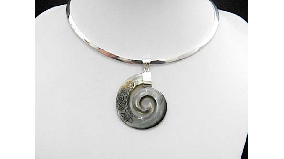 Affordable Pendant Shell Carving Sterling Silver 925