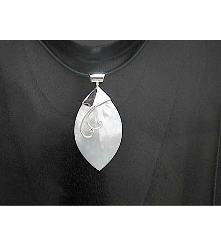 Bali Mop Shell Pendant Sterling Silver 925 From Manufacturer