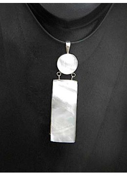 Beautiful Mop Sea Shell Pendant With Sterling Silver Silver 925 From Artisans