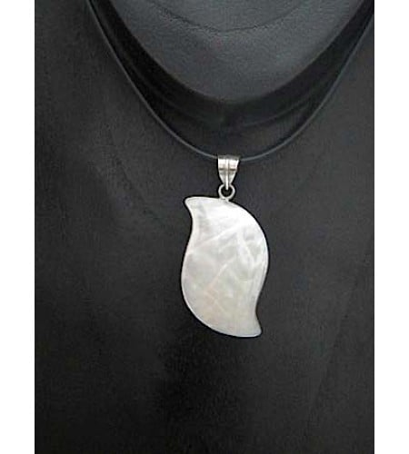 Mop Sea Shell Pendant With Sterling Silver Pendant 925 From Artisans