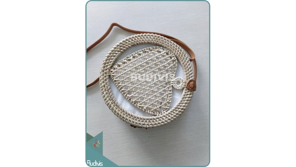 Round White Woven Heart-Shaped Rattan Bag