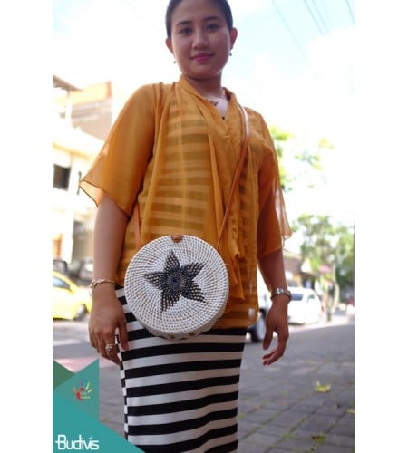 White Star Rattan Bag W/Belt