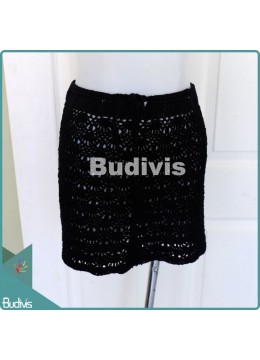 Medium Black Knit Skirt