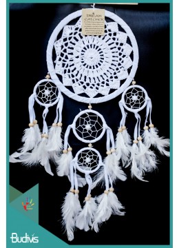 Dream Catcher, Dream Catcher, Multiple Children With Feathers In The Center Of The Dream Catcher