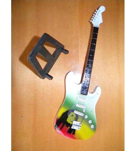 Miniature Guitar Rasta