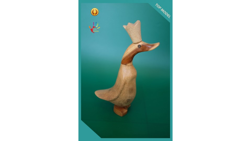 Ornamental Natural Wooden Duck, Wooden Duck, Bamboo Duck, Bamboo Root Duck,