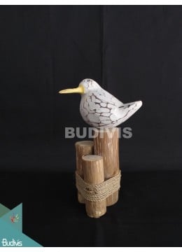 Wooden Seagull Bird Statue Decorative Carving On Log Rustic Hand Painted