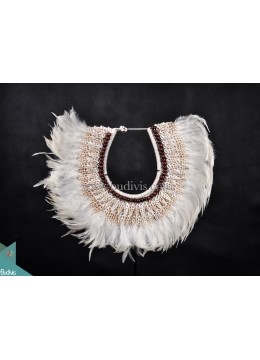 Original Shell Decoration White Feather Tribal Necklace Shell Wood Decoration Vertical