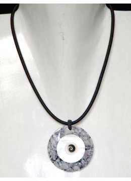 Bali Shell Pendant Necklace