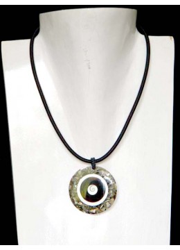 Necklace Shell Pendant Affordable Price