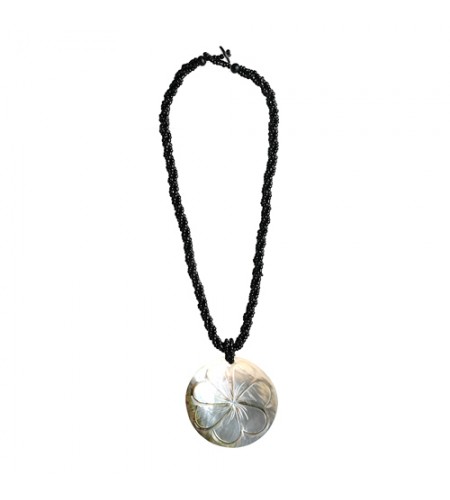 Penden Mop Shell Slide Necklace Affordable Price