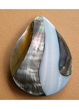 Bali Seashell Pendant