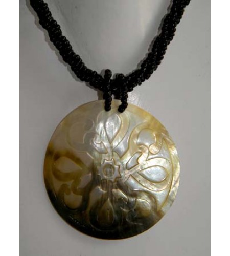 Shell Carving Pendant