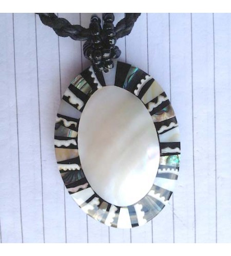 Shell Resin Pendant