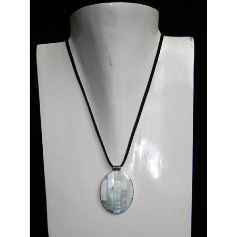 Bali Shell Necklace Pendant