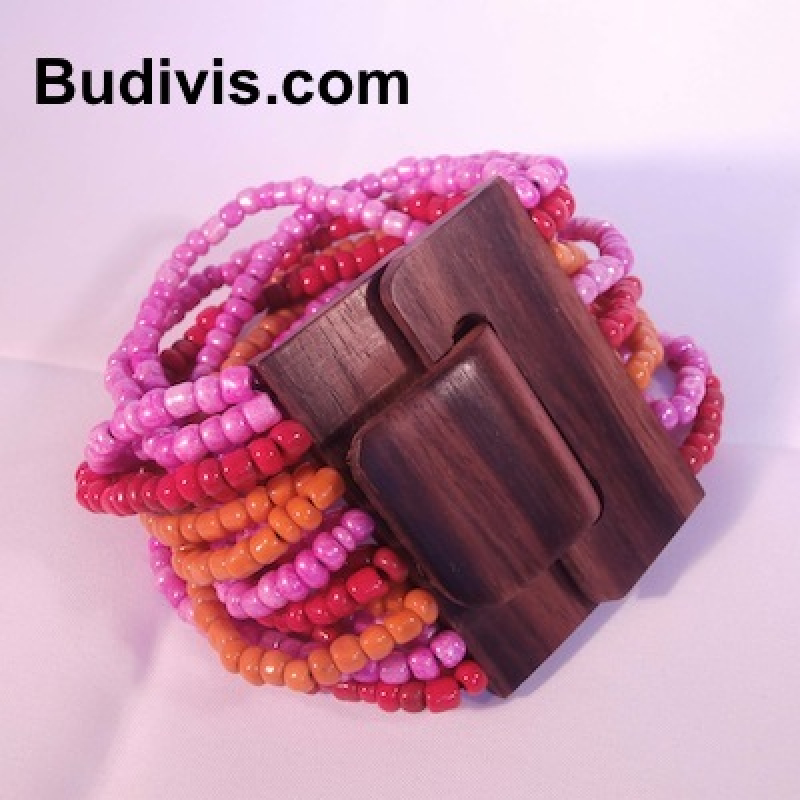 Beaded Bracelet Wood Buckle