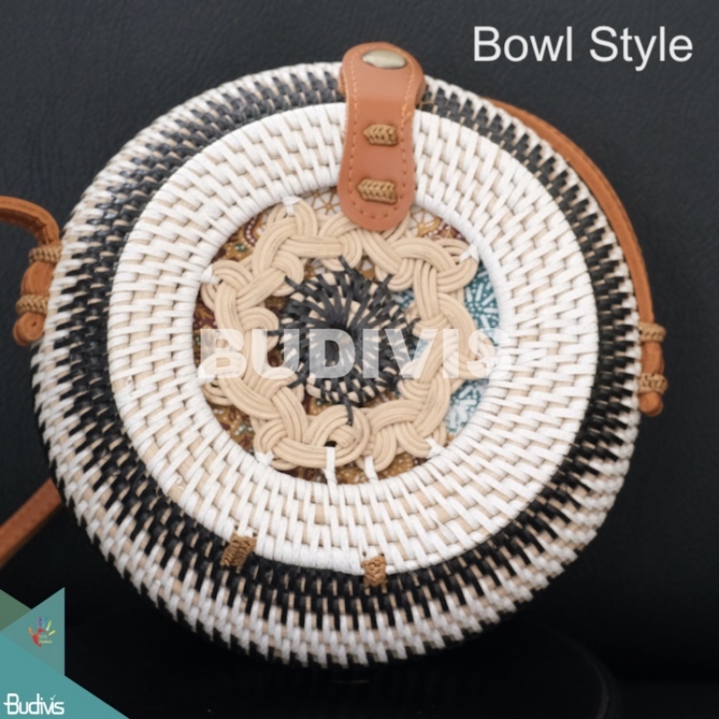 Bowl-Shaped Rattan Bag With White And Black Stripes