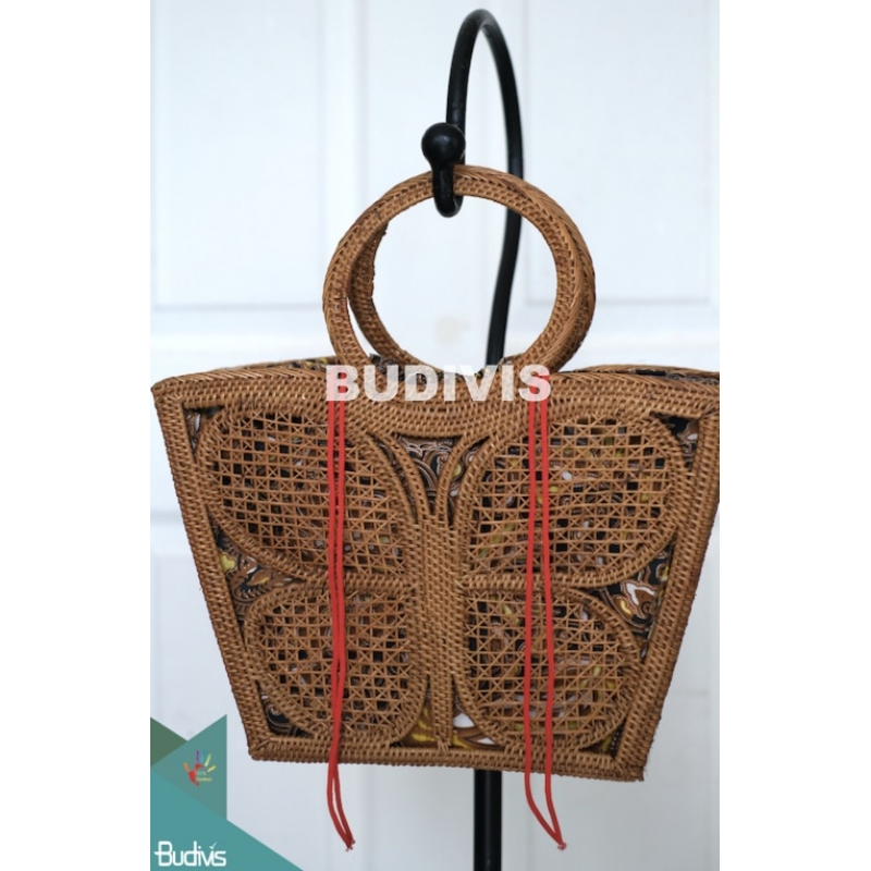 Black Round Classic Handbag with Wood Handle - Straw Bag