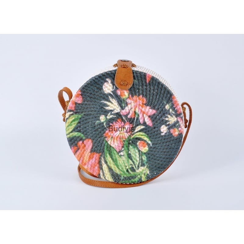 Spot Paper Cut Rattan Bag Flower Pattern